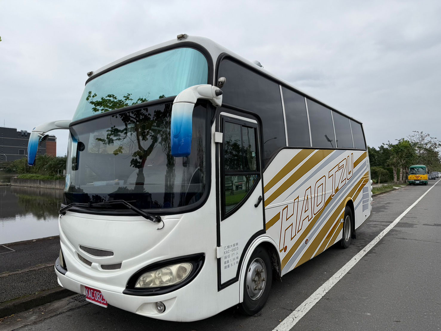 27人座中巴｜中型團體機動選擇